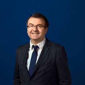 Maître Pierre-Yves Soulie