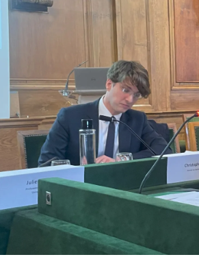 Conférence à l'Institut de France : la Cour suprême et l'élection présidentielle américaine 