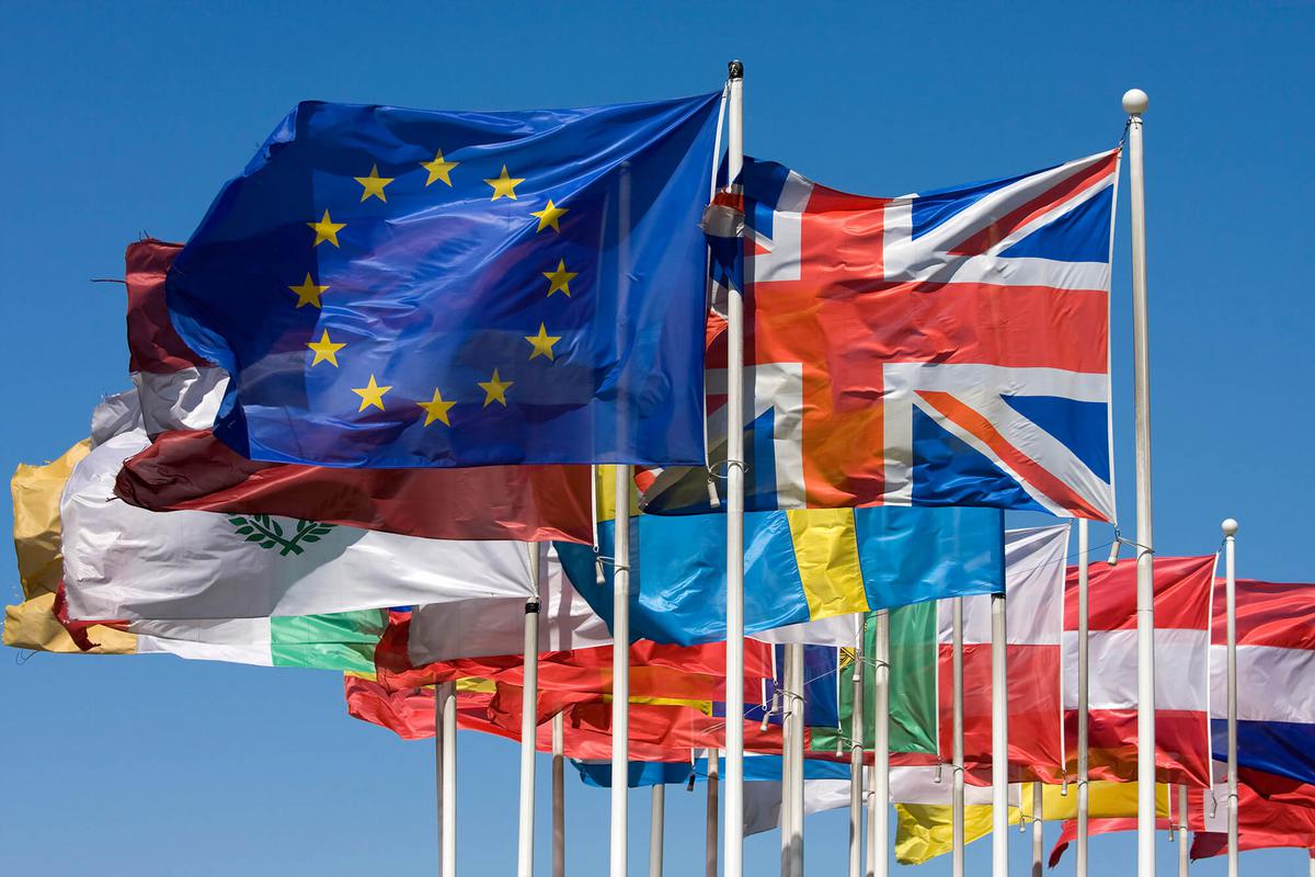 Contrat de travail international et clause de choix de loi