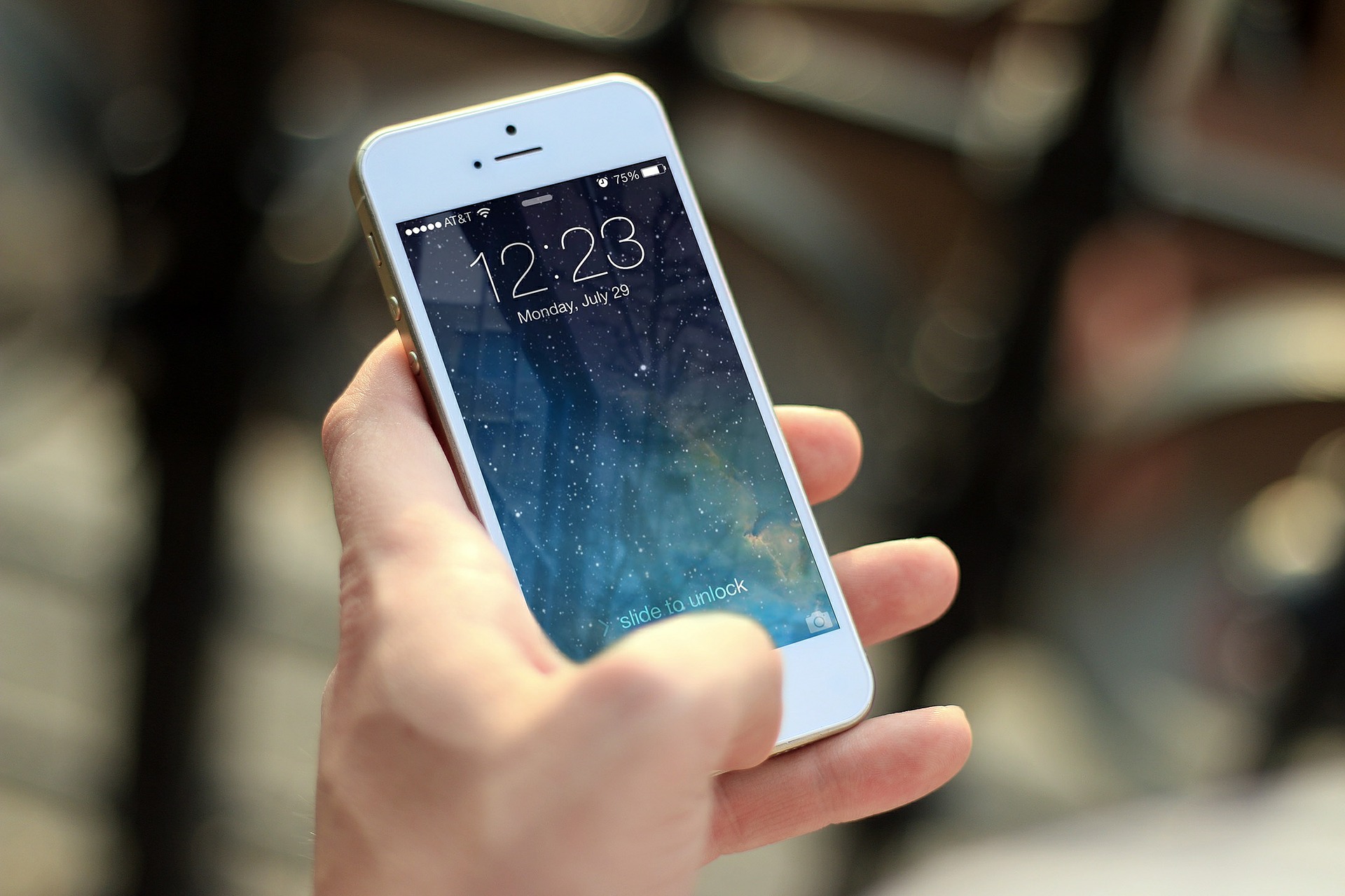 Est-on dorénavant contraint de livrer le code de son iPhone en garde à vue ?
