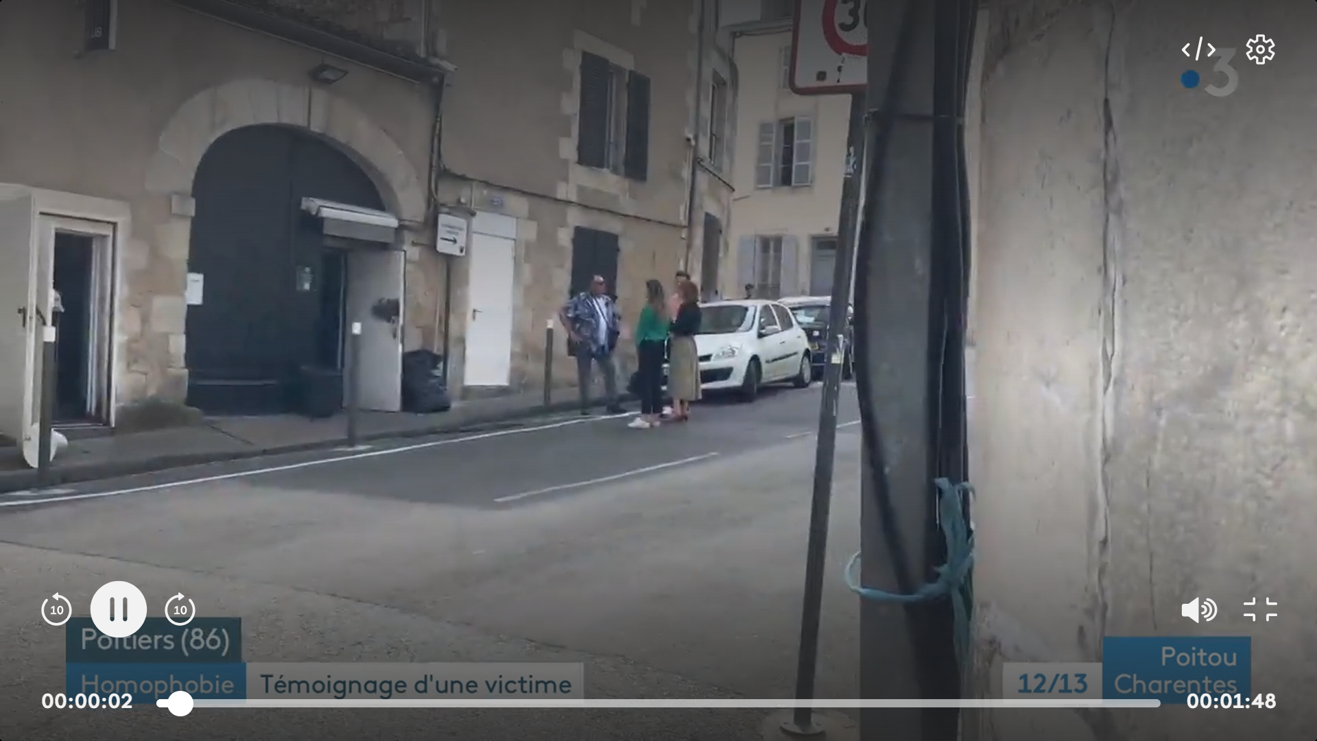 Témoignage d'une victime d'agression homophobe à Poitiers