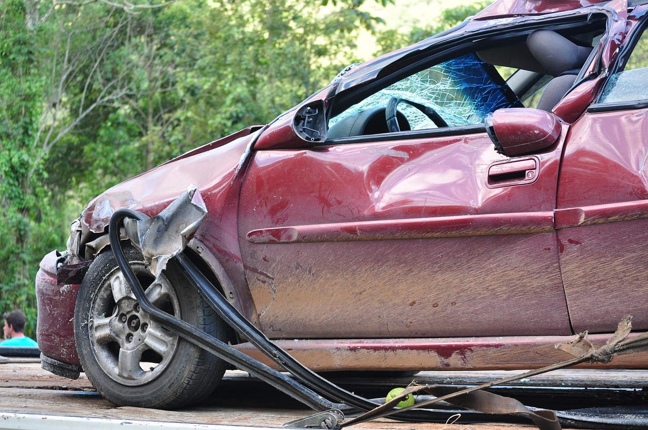 HOMICIDES ET BLESSURES ROUTIERS