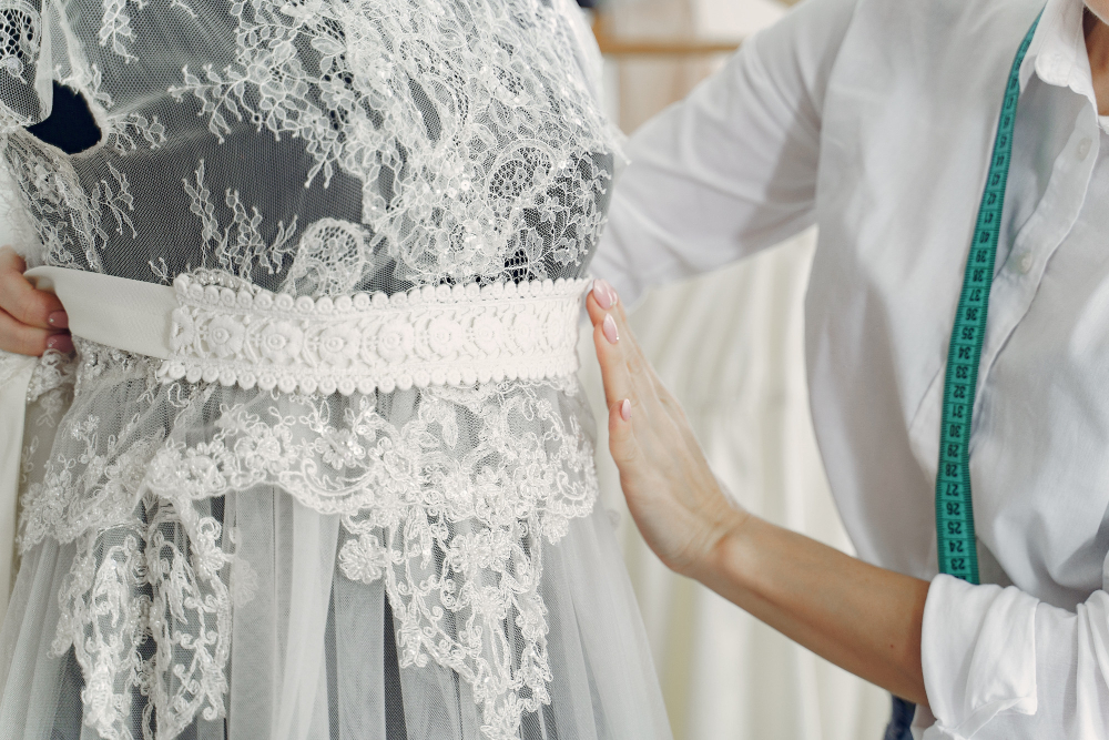 Robe de mariée réglée, mais jamais fabriquée : quel recours ?
