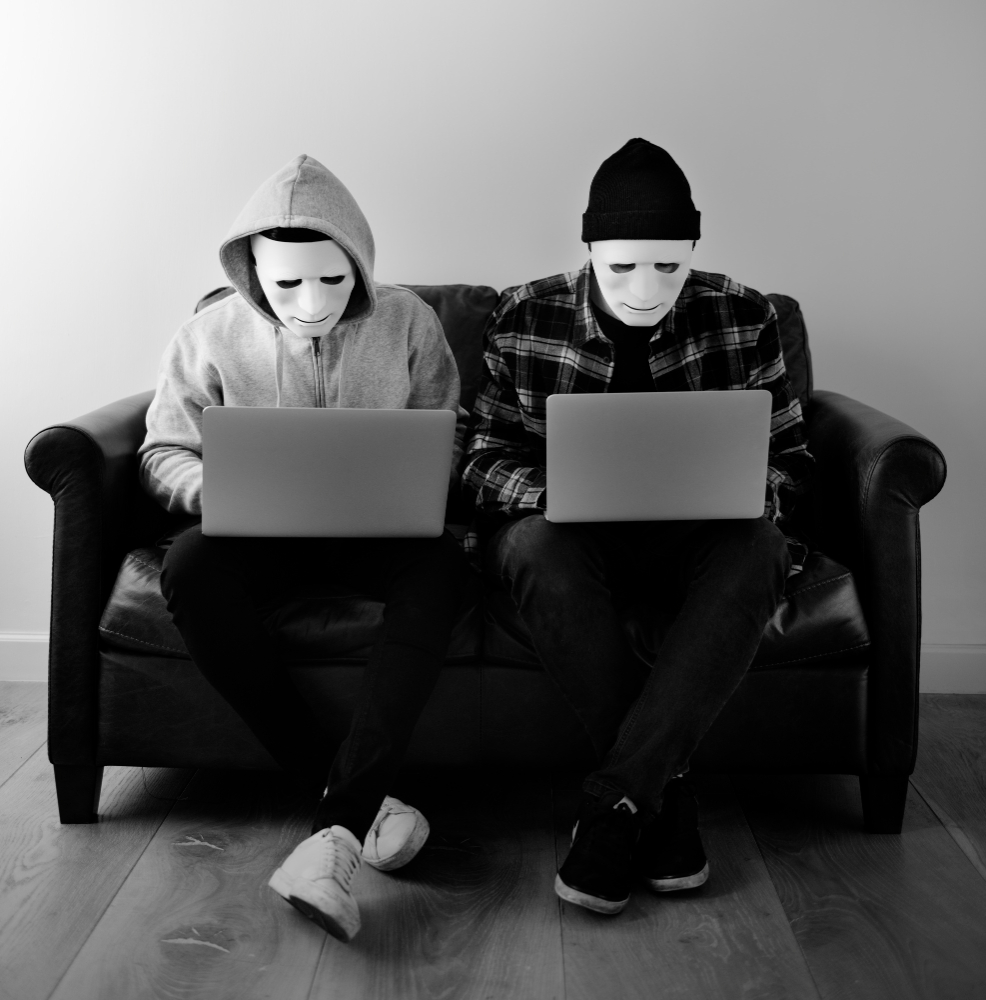 AIDE-SOCIALE.ECO : UNE ARNAQUE AU FAUX CONSEILLER QUI CIBLERAIT LES VICTIMES DU PHOTOVOLTAÏQUE ?