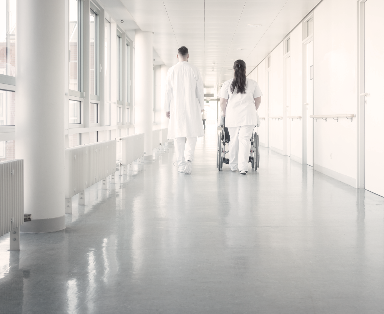 La reconnaissance d'un préjudice spécifique en cas d'offre insuffisante de l'assureur à la suite d'un accident médical fautif. (Conseil d'Etat, arrêt du 21 mars 2023 n°452939