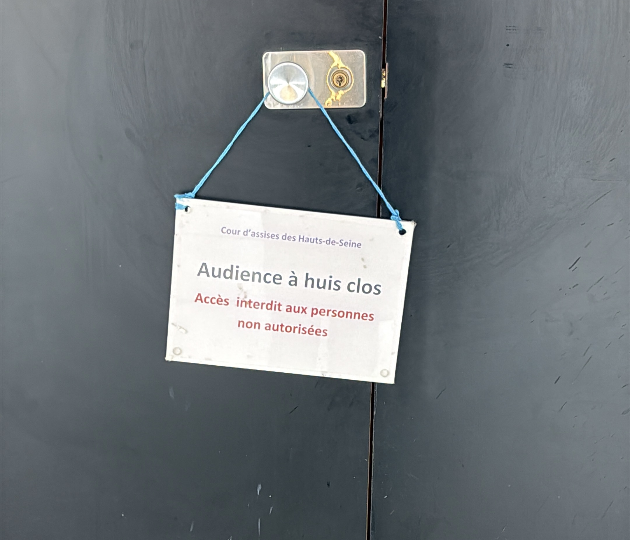 Huis clos : comprendre les audiences criminelles fermées au public