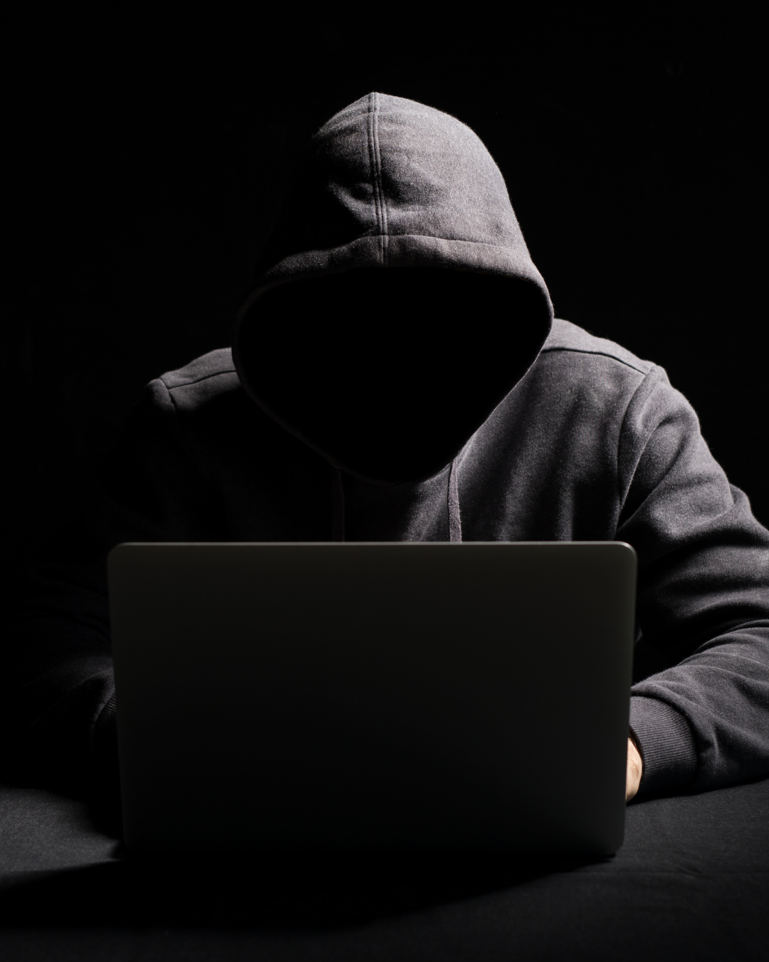 Arnaque cryptomonnaie et usurpation d’identité : les recours juridiques en France