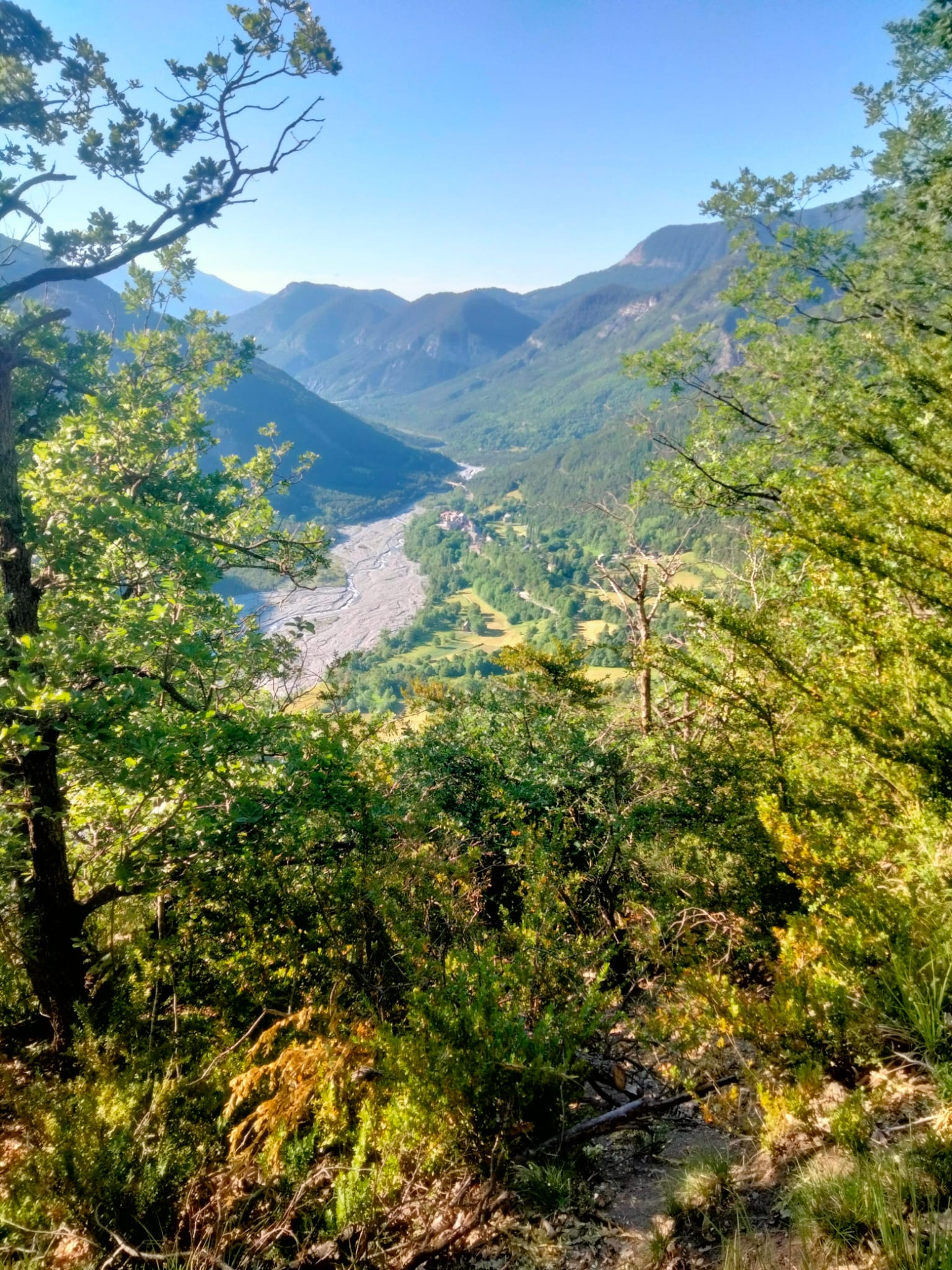Le principe de non-régression environnementale : réalité ou utopie ? Assistons-nous à une déconstruction du droit de l'environnement ? 