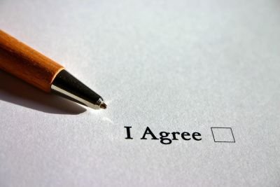L'inexécution d'une obligation pour force majeure entraine la résolution et la restitution