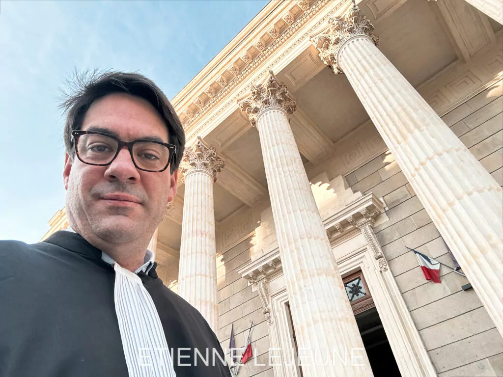 Avocat permis Saint-Etienne : relaxe totale pour grand excès de vitesse et téléphone au volant (vice de procédure)